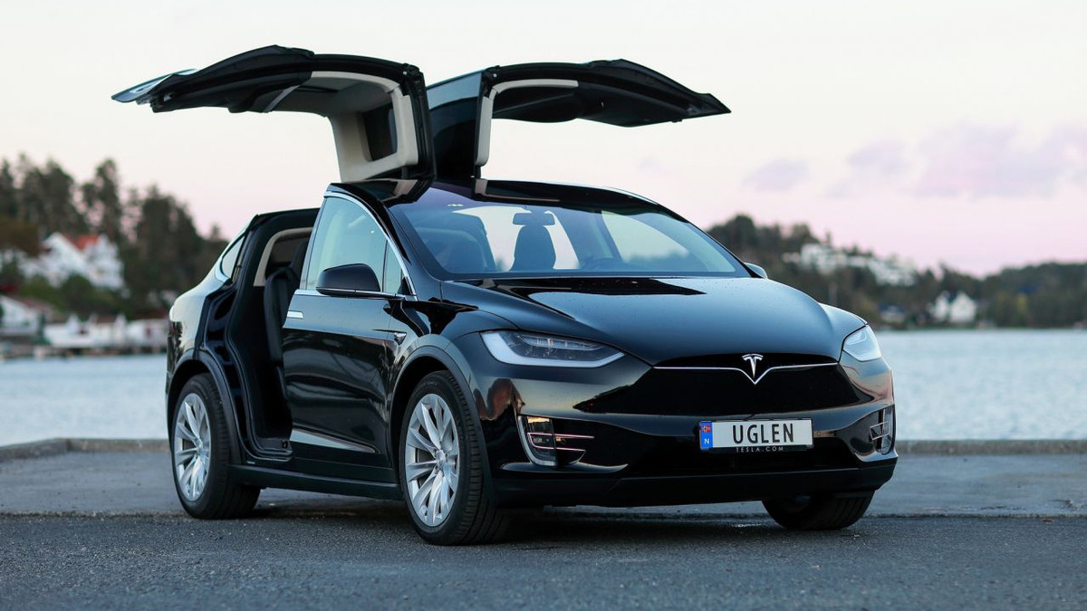 Коли з'явиться Tesla Model Y - фото 1