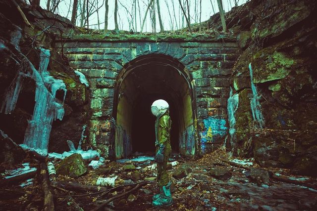 Повернення самотнього космонавта: ефектний фотопроект - фото 305250