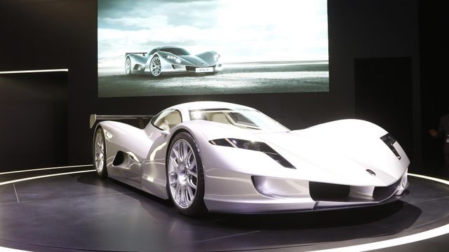 Футуристичний гіперкар намагатиметься встановить новий рекорд Нюрбургринга - фото 305316