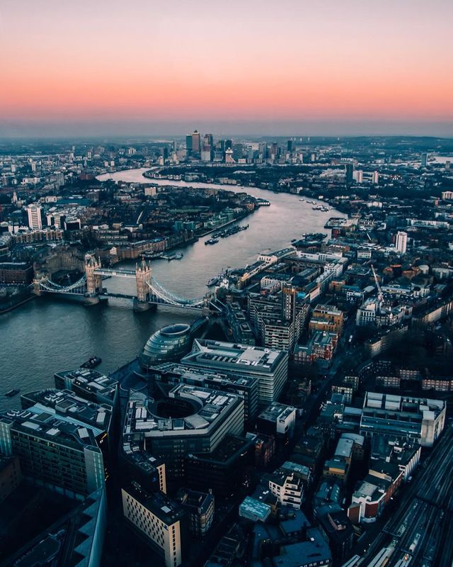 Вуличні фото з різних країн, які надихають на подорожі - фото 305683