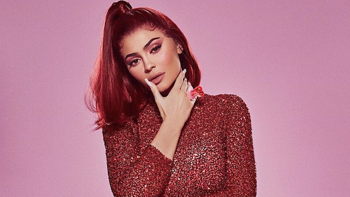 Американська зірка Instagram знялася у фотосесії, що влаштував штучний інтелект