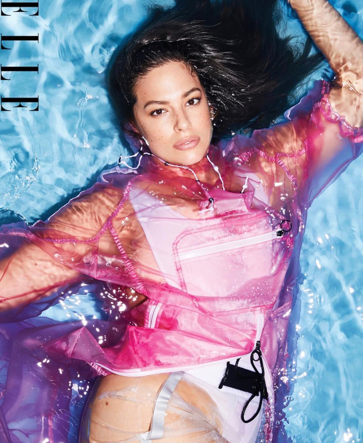 Найкрасивіша plus-size модель світу в рекламі купальників: відео