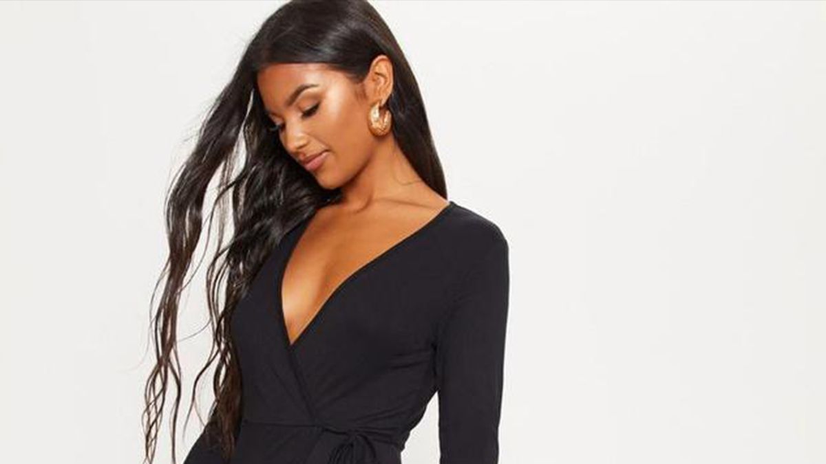 Британку здивувало замовлене надкоротке плаття: пікантне фото