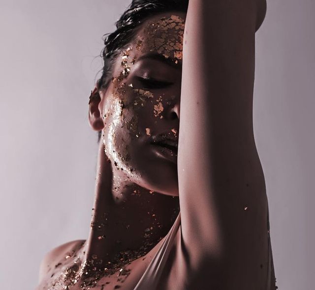 Даша Астаф'єва розбурхала уяву пікантним фотосетом - фото 306215