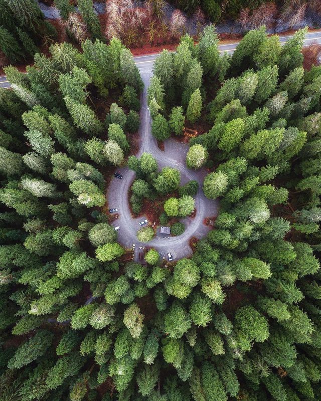 Подорожі Майкла Метті з висоти пташиного польоту: яскраві фото - фото 306437