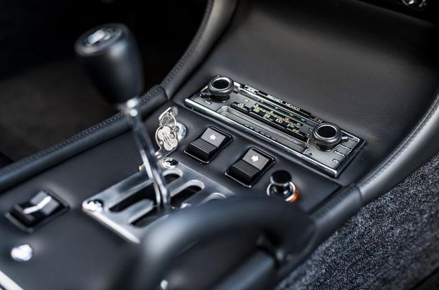 Lamborghini відновила купе Miura президента FIA - фото 306497