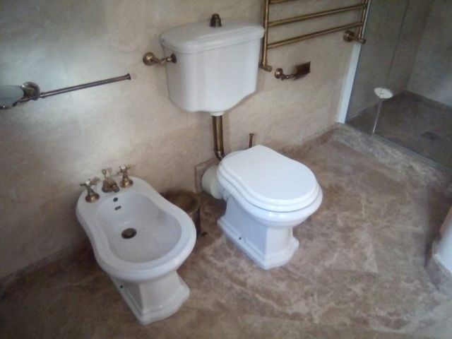 З'явилися фото київської квартири, в якій був прописаний Янукович - фото 306927