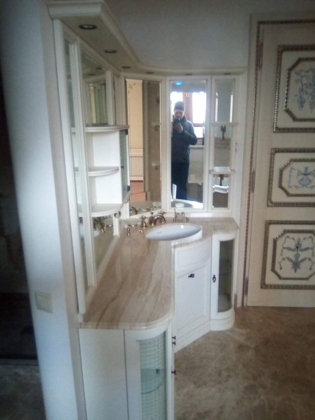 З'явилися фото київської квартири, в якій був прописаний Янукович - фото 306928