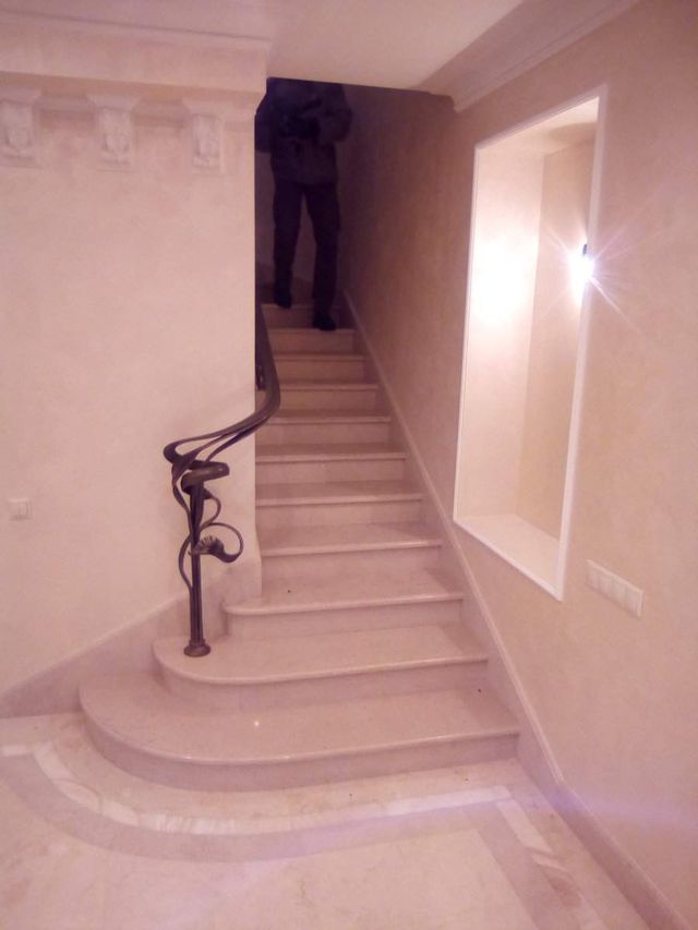 З'явилися фото київської квартири, в якій був прописаний Янукович - фото 306930