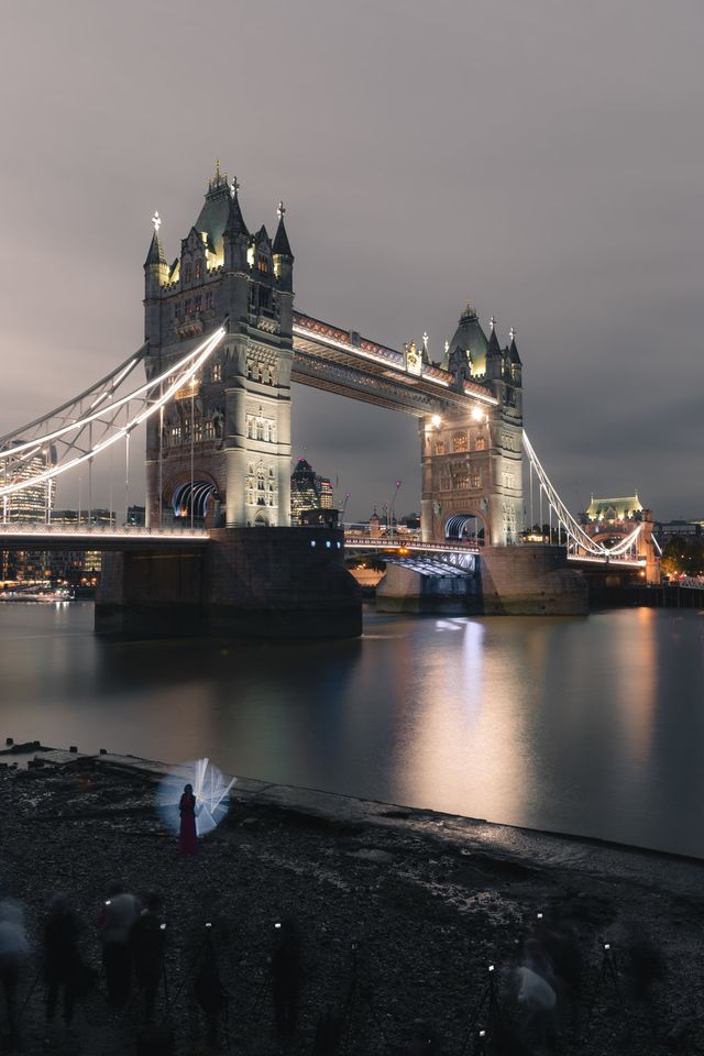 Міські пейзажі Лондона, які заворожують: фото Натана Хендса - фото 307077