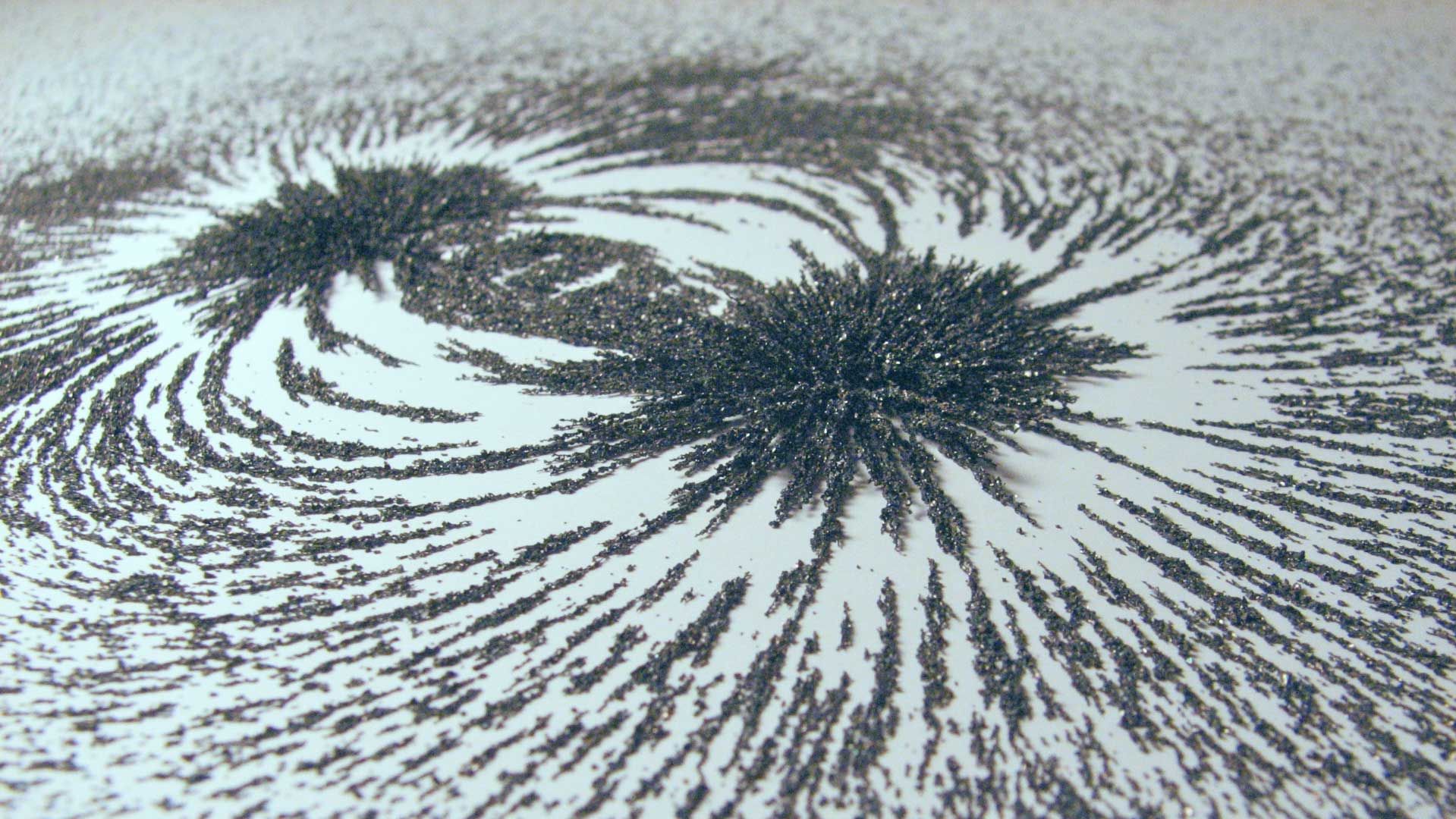 Ефект магнітного поля показали на уповільненому відео