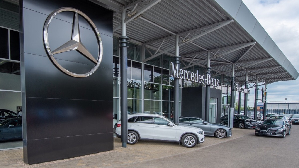 Mercedes-Benz зареєструвала нові абревіатури - фото 1
