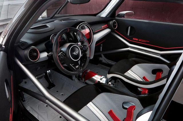 MINI готує до випуску найшвидший і найпотужніший хетчбек - фото 307514