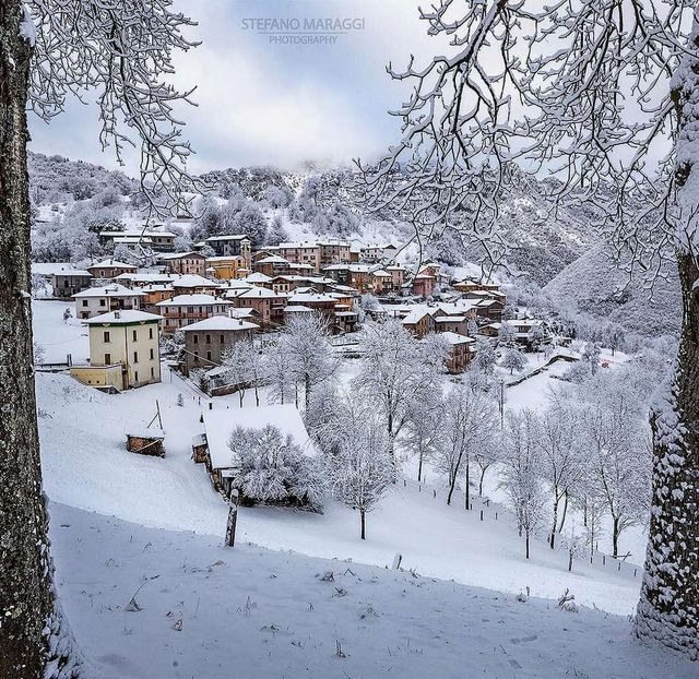 Відпочинок для душі: як виглядають взимку Доломітові Альпи - фото 307924