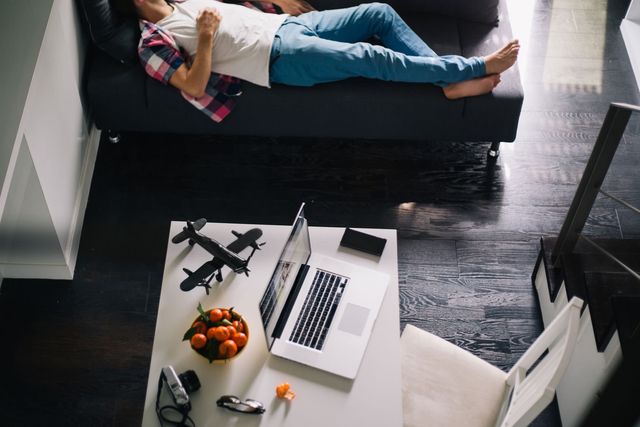 Денний сон позитивно впливає на продуктивність - фото 308093