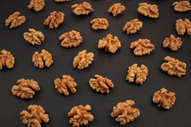 Волоський горіх - фото 308557