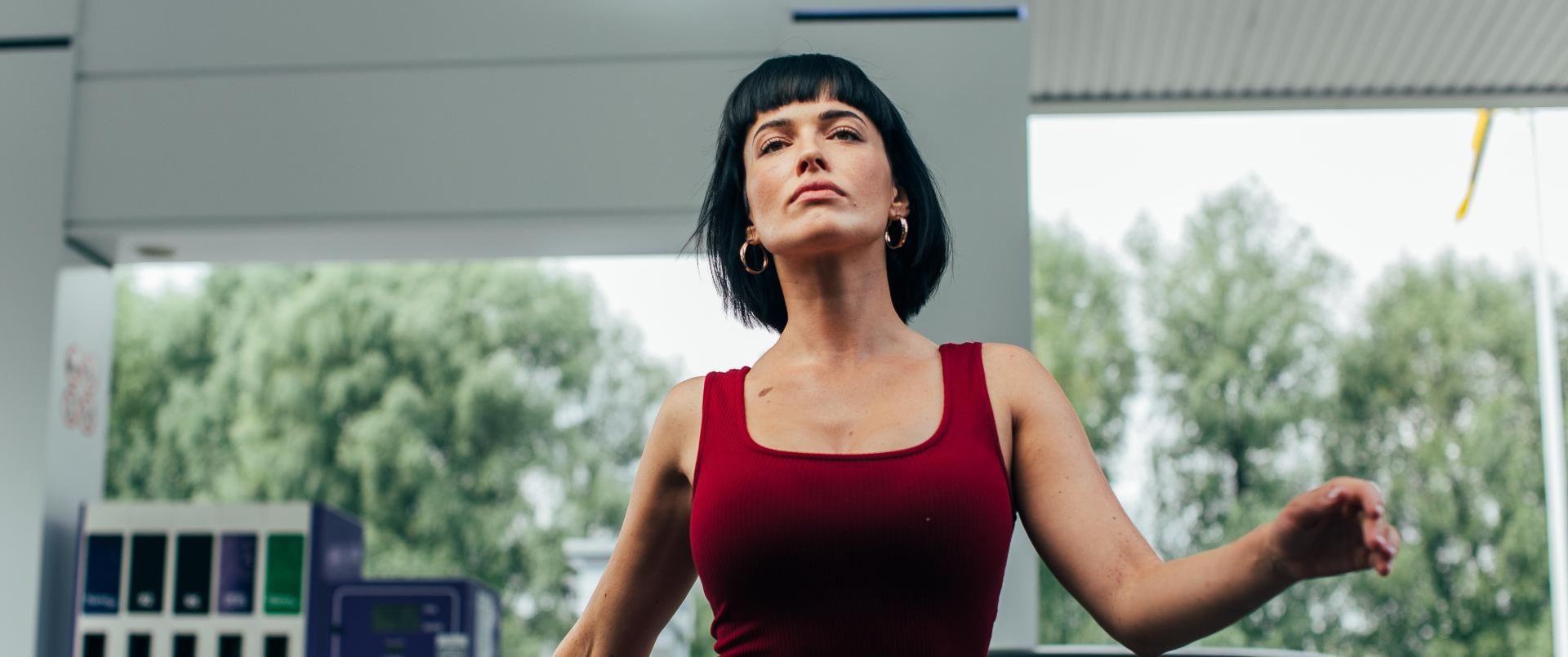 Астаф'єва показала форми у ніжному образі - фото 1