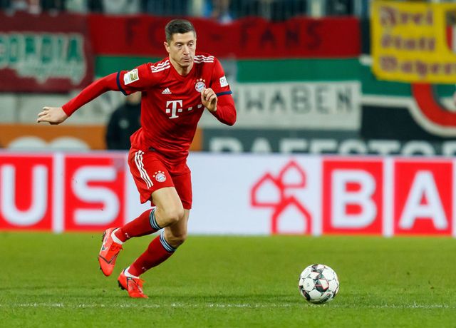 Форвард Баварії Роберт Левандовський - фото 308644