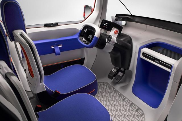 Електричний кросовер Citroen AMI ONE - фото 308691