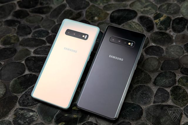 Samsung Galaxy S10 отримали потрійні модулі основної камери - фото 308968
