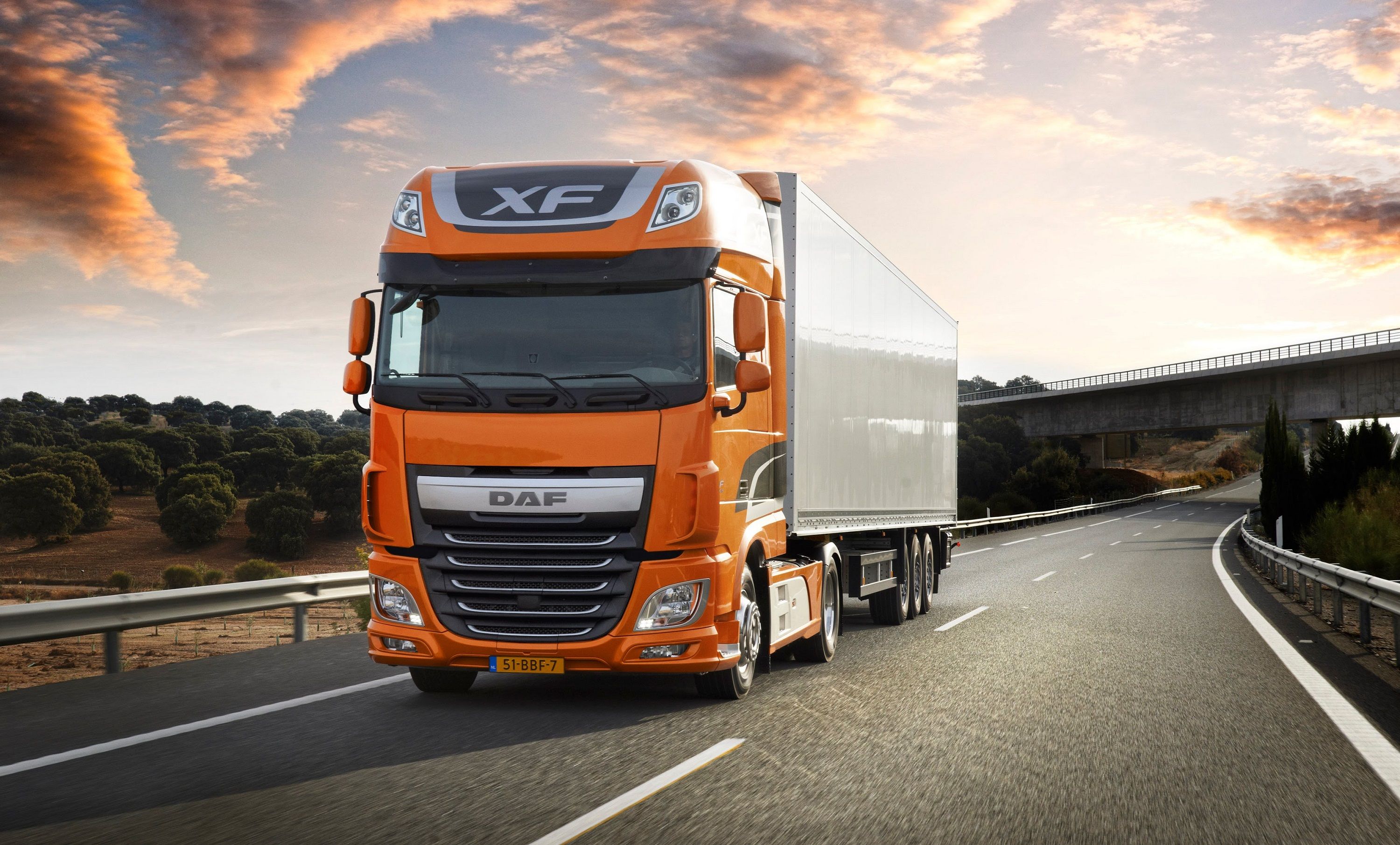 Вантажні перевезення - фото 1