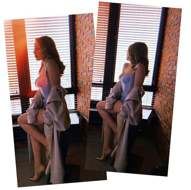 Тіна Кароль розбурхала мережу еротичними фото - фото 309242