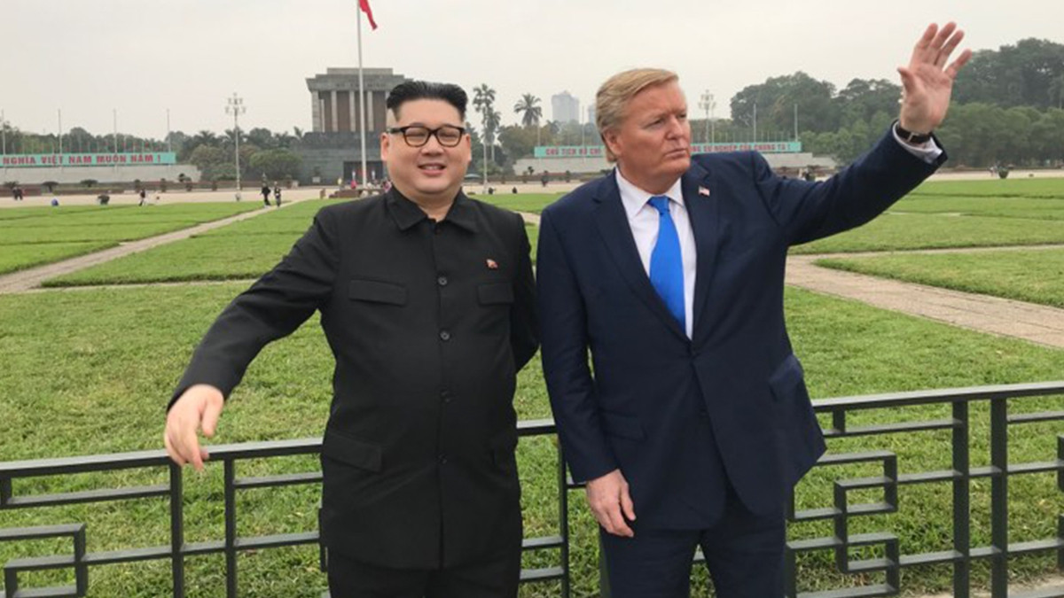 На саміт у Ханой прибули двійники Кім Чен Ина і Трампа: фотофакт - фото 1