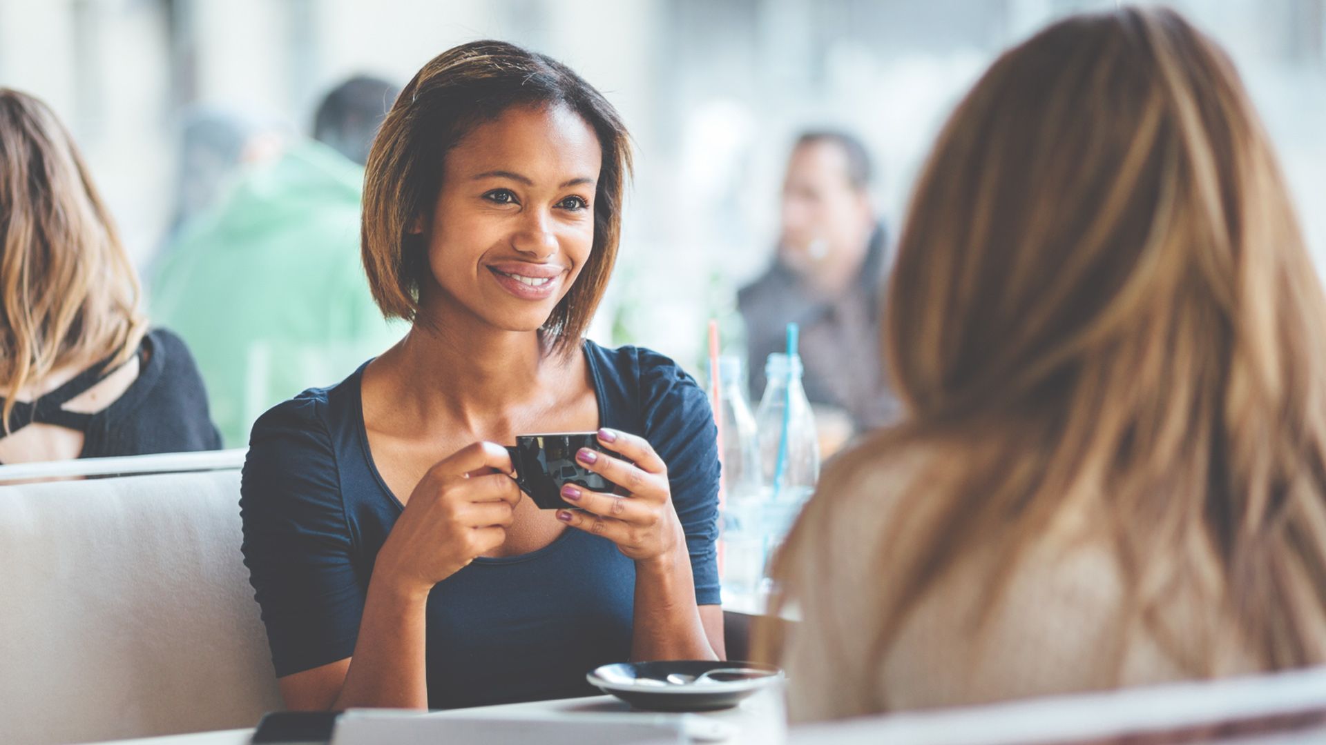 Не відмовляйтесь від посиденьок з вашими подругами - фото 1