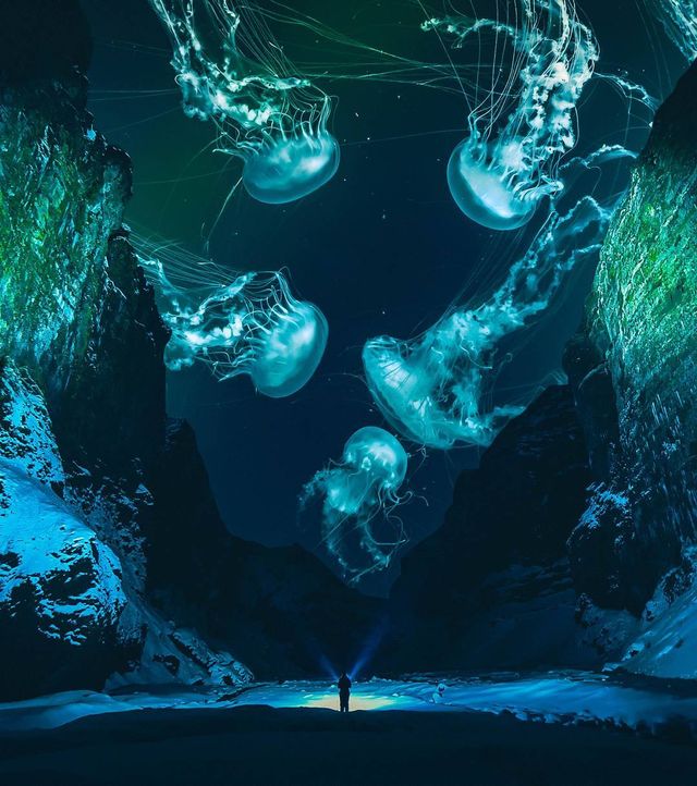 Турецький фотограф перетворює будні у фантастику: яскраві фото - фото 309580