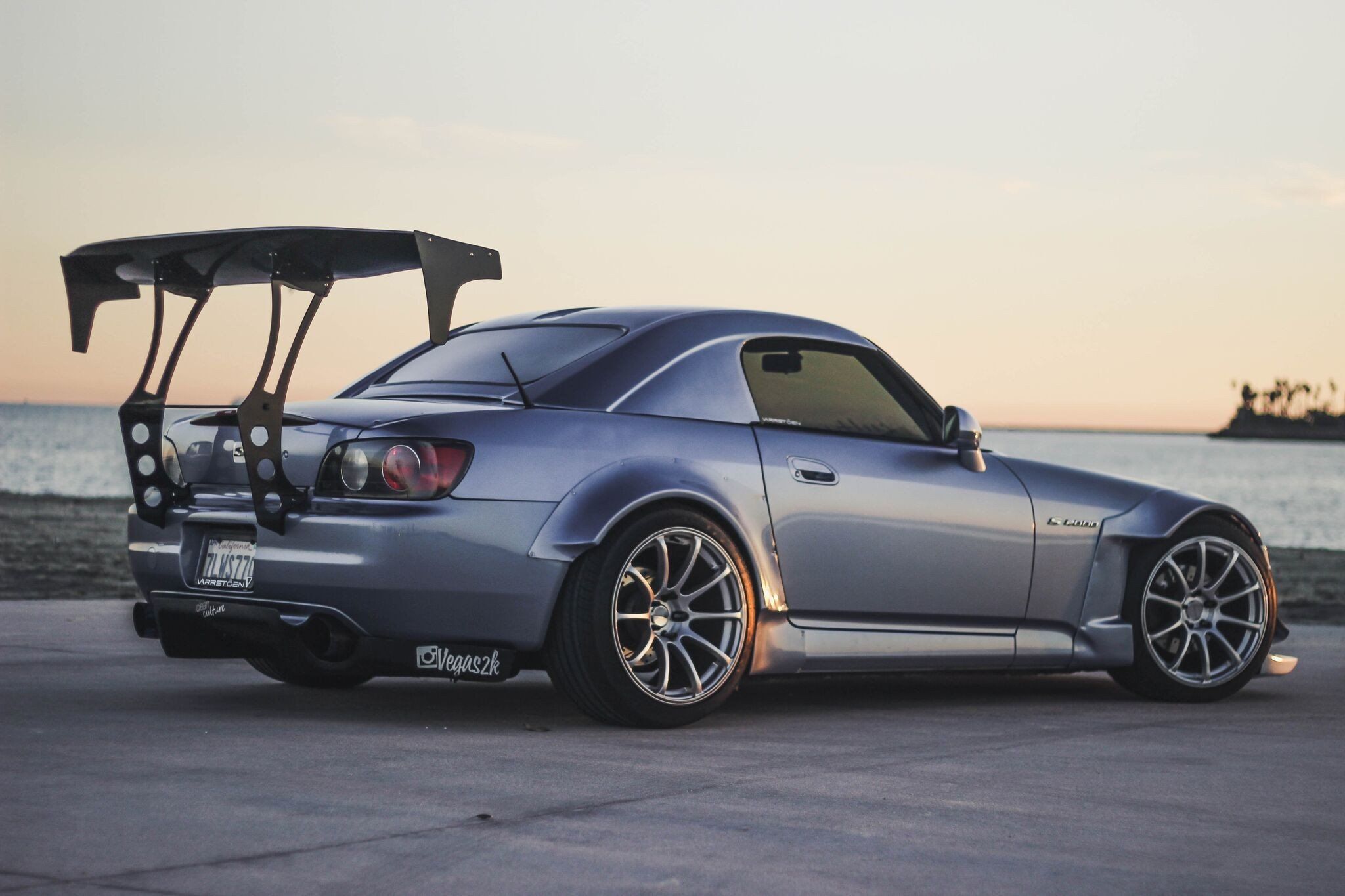 За Honda S2000 з малим пробігом просять 50 тисяч доларів - фото 1