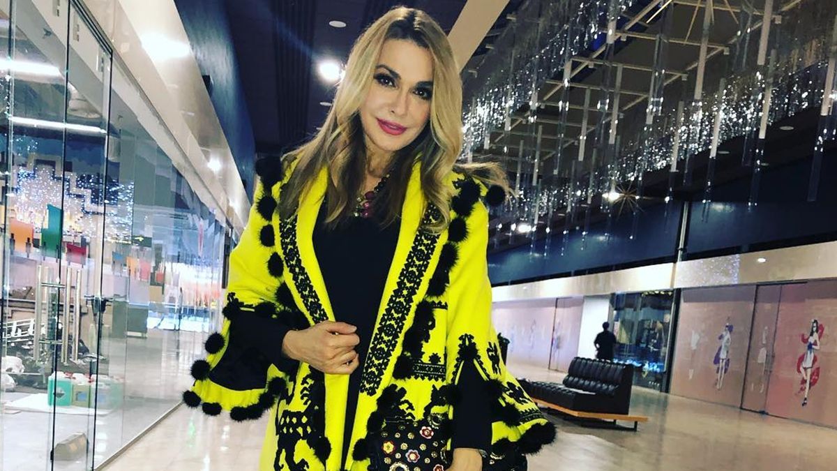 Ольга Сумська взяла участь у романтичній зйомці для глянцю