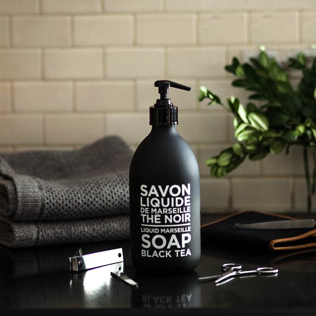 Дозаторів ви торкаєтесь брудними руками - фото 309961