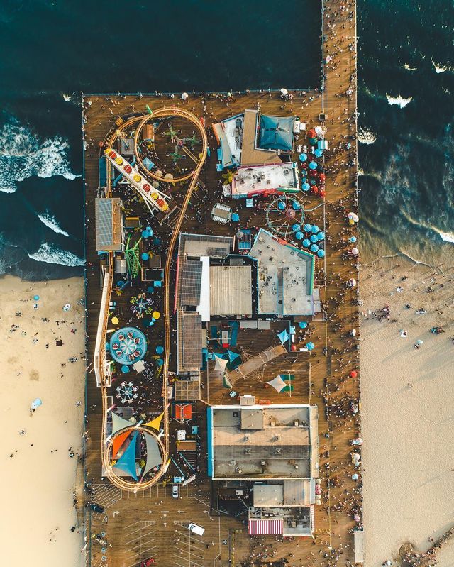 Міста світу з висоти пташиного польоту: яскраві фото мандрівника - фото 310041