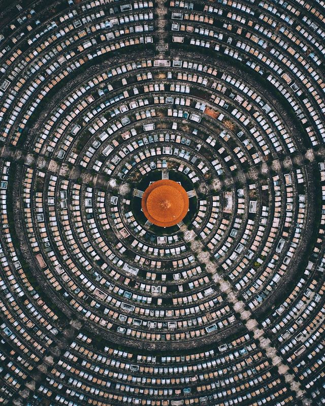 Міста світу з висоти пташиного польоту: яскраві фото мандрівника - фото 310042