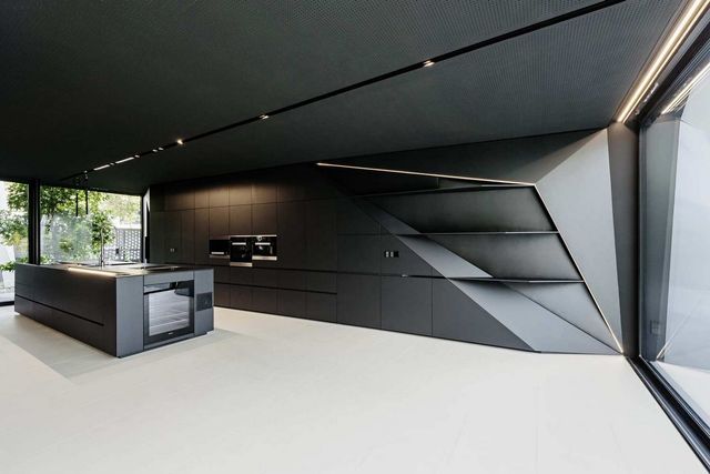 У Відні з'явився незвичайний дім-кристал: фото - фото 310397