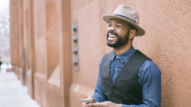 Носіння головних уборів не зробить вас лисим - фото 310749