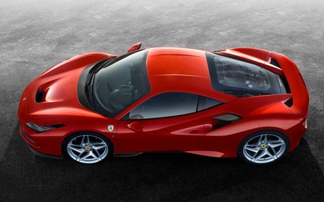 Ferrari представила новий шалений суперкар - фото 310841