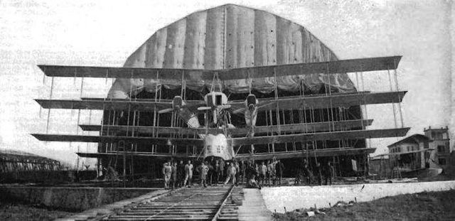 Так виглядає найбільший в історії літак - фото 311005