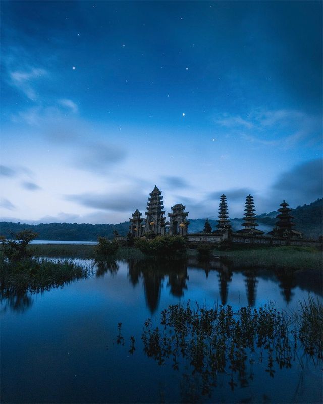 Захопливі подорожі індонезійського фотографа: яскраві кадри - фото 311190