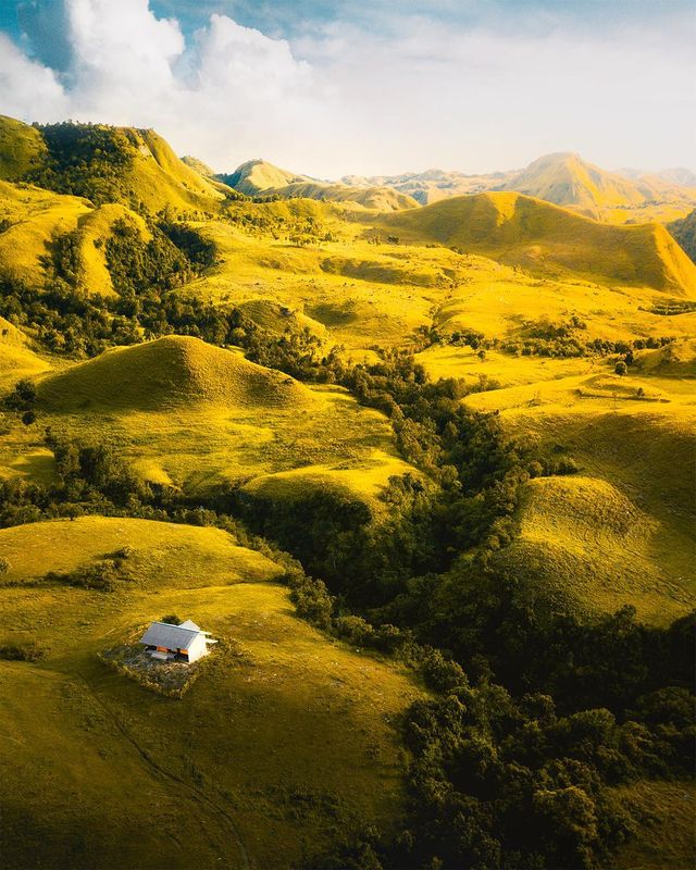 Захопливі подорожі індонезійського фотографа: яскраві кадри - фото 311191