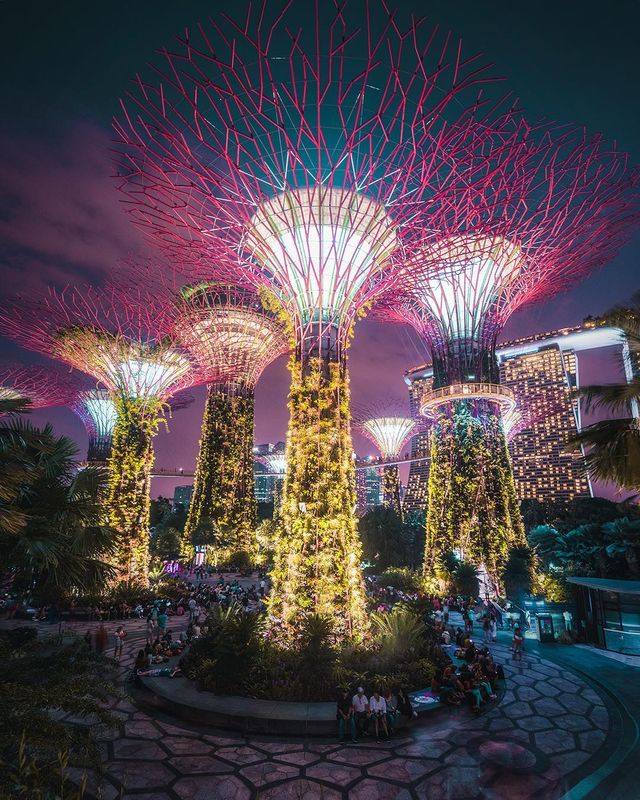 Захопливі подорожі індонезійського фотографа: яскраві кадри - фото 311198