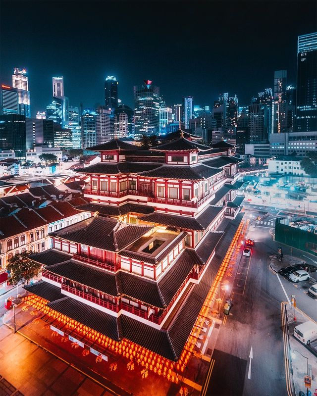 Захопливі подорожі індонезійського фотографа: яскраві кадри - фото 311205