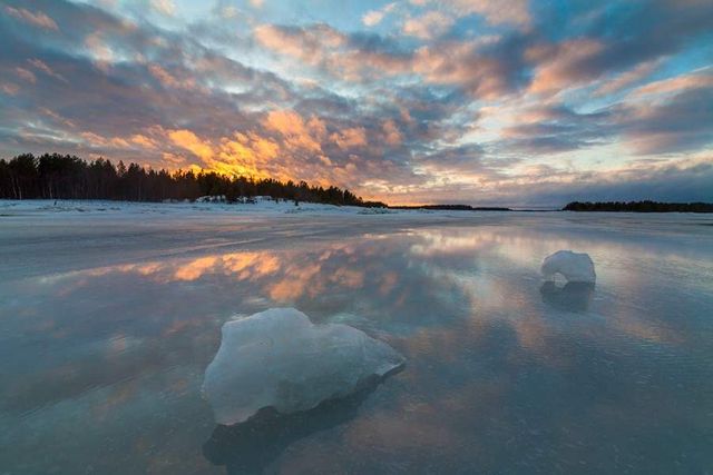 Так виглядає дивовижне замерзле Біле море - фото 311281