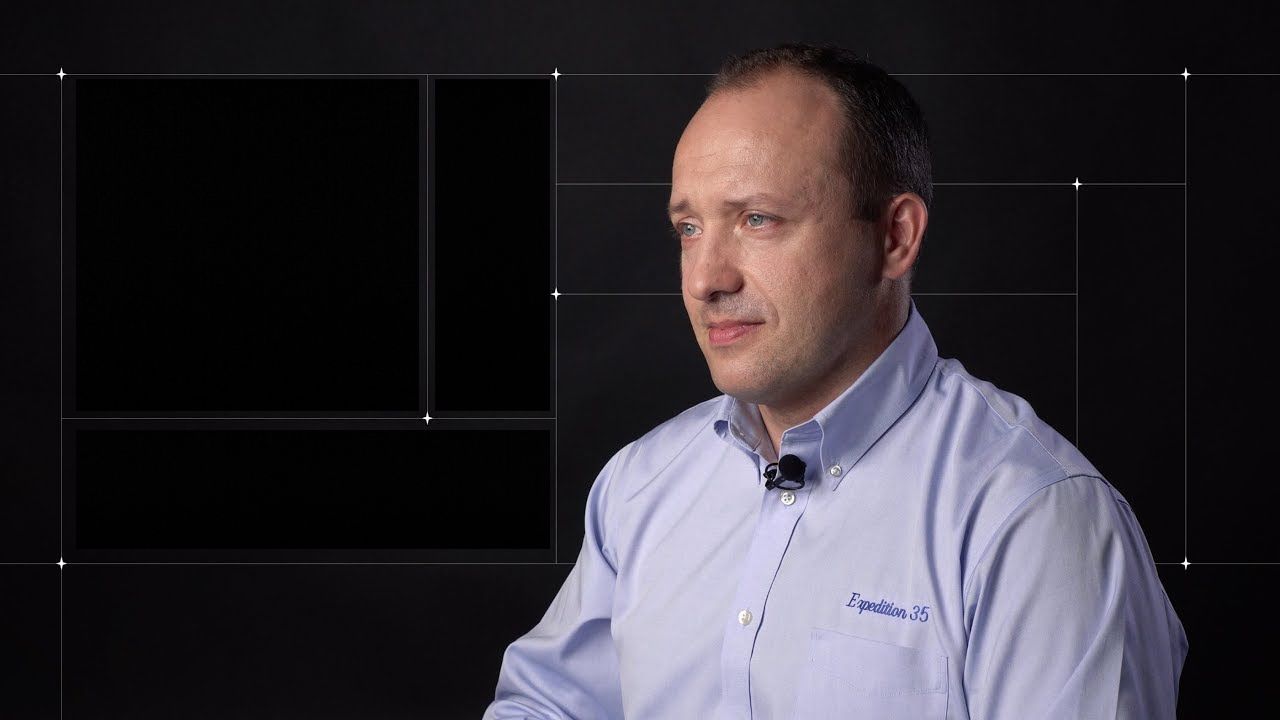 Космонавт відповідає на запитання про свою професію - фото 1