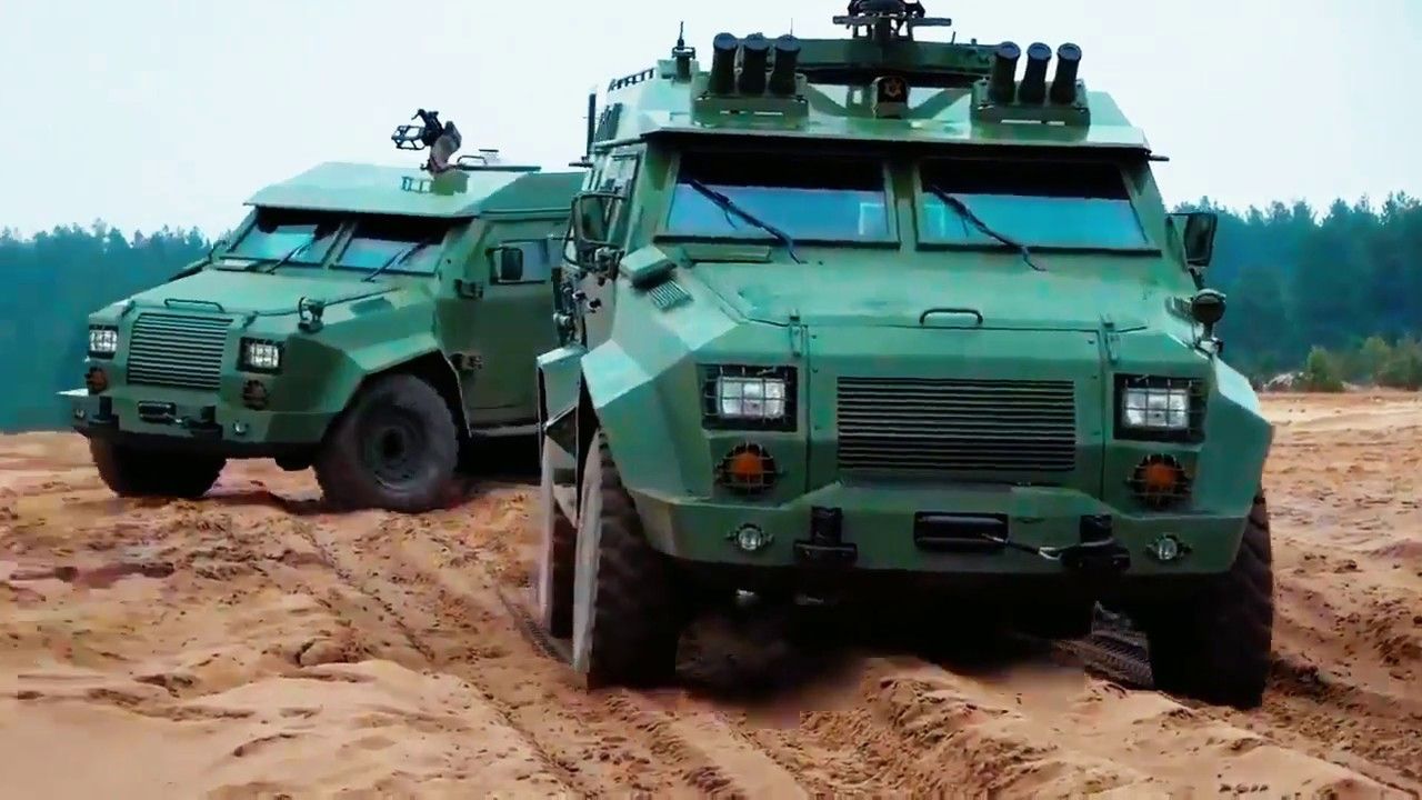 Випробування бронеавтомобіля Барс-8 - фото 1