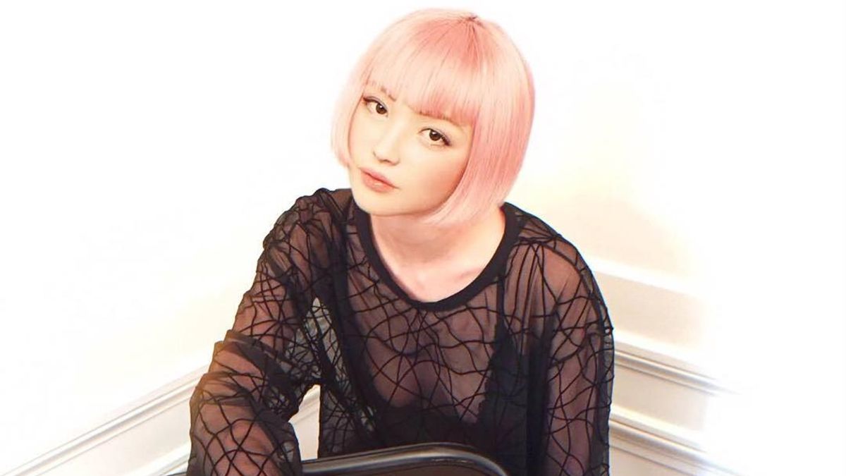 Японські програмісти створили спокусливу віртуальну модель для Instagram