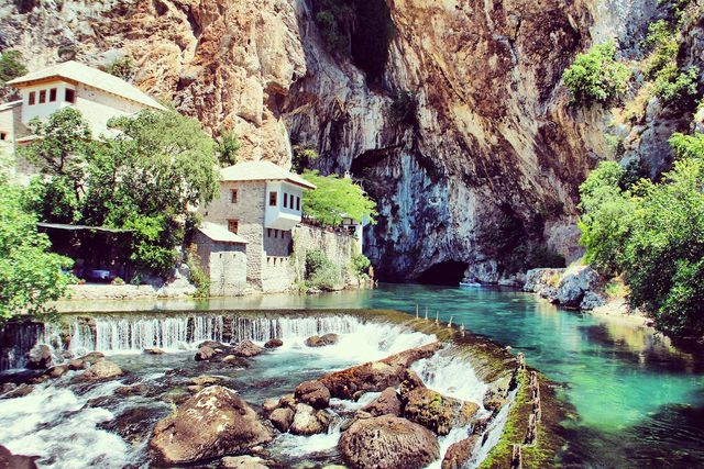 Потіш свою кохану: назване одне з найромантичніших міст у світі - фото 311759