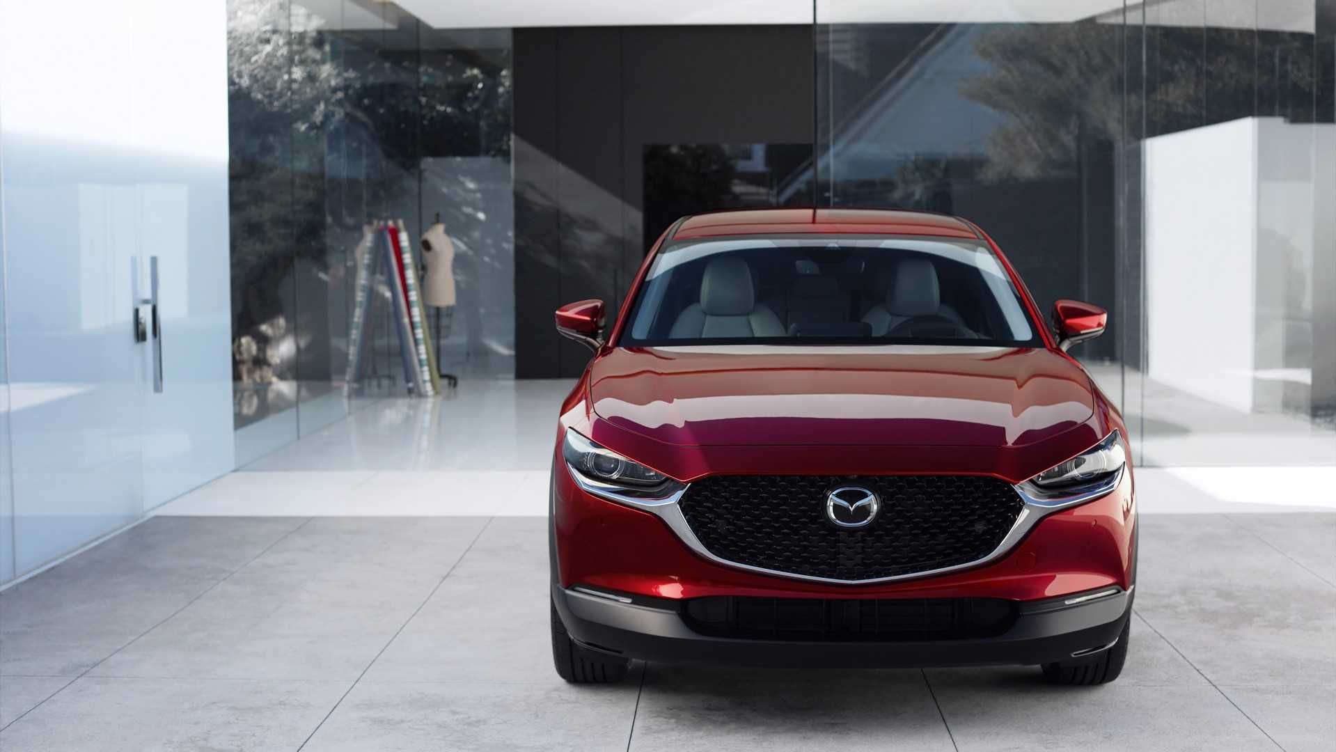 Mazda презентувала компактний кросовер CX-30