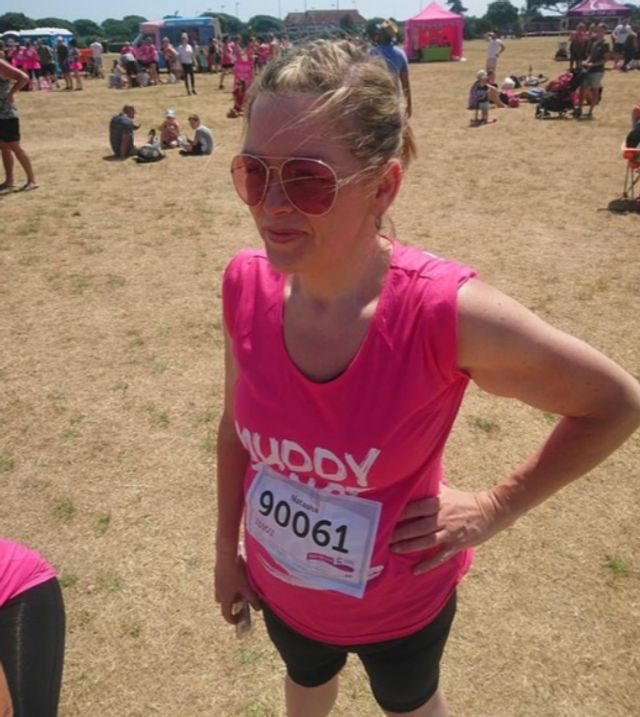 Ця британка схудла на 70 кг заради доньки: фото до і після - фото 312171