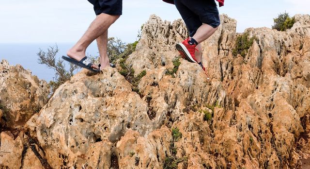 Через невідповыдне взуття туристи калічать себе - фото 312250